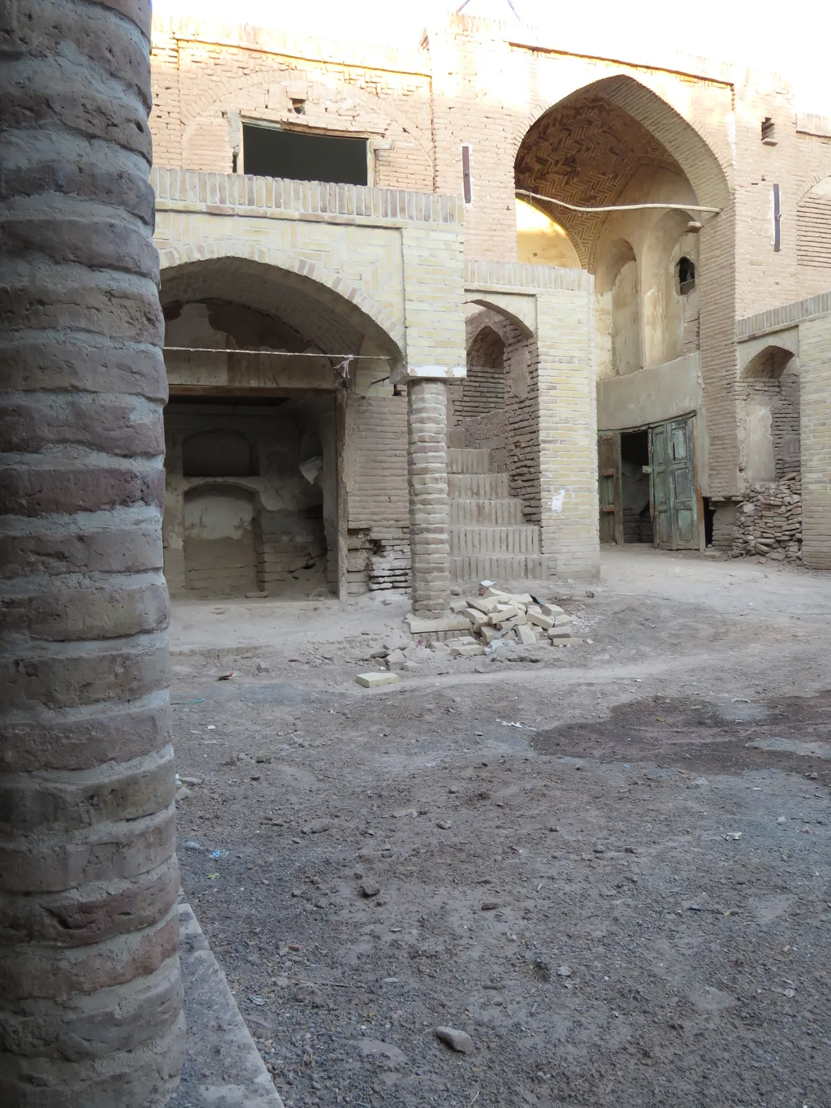 کاروانسرای کوزه گران