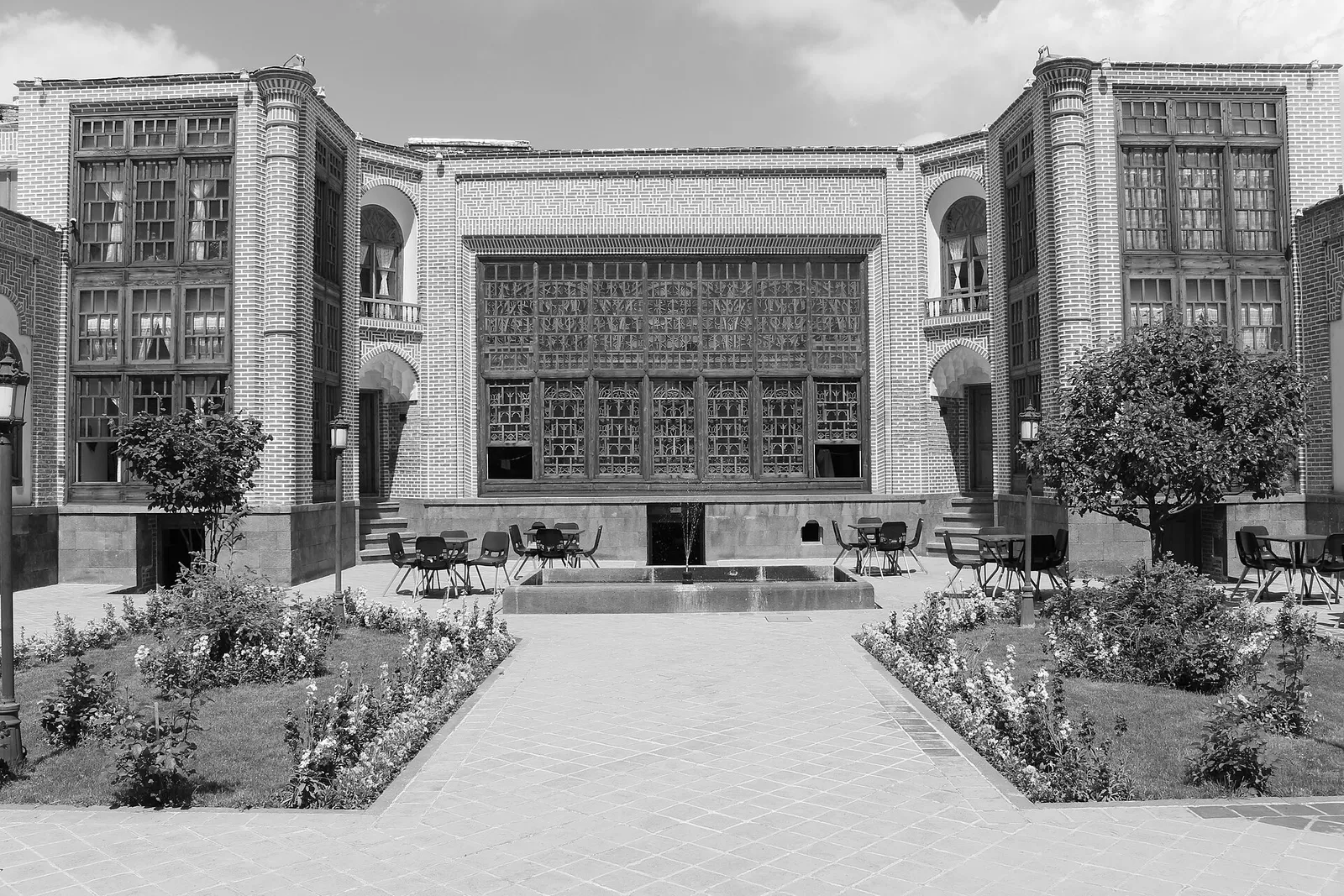 خانه صادقی اردبیل